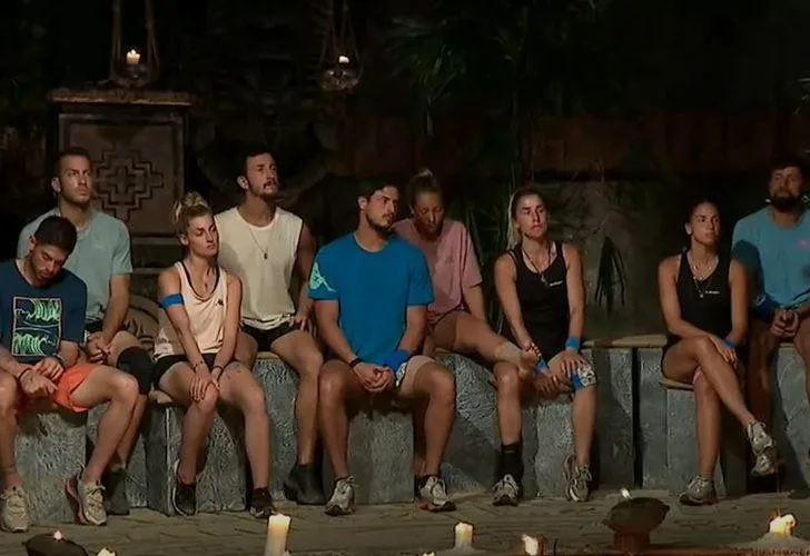 Survivor All Star'da Aşk Tokası Ortalığı Karıştırdı