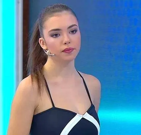 Aygün Aydın Kötü Yorumlara Dayanamadı: Kimse Bana Hayat Dersi Vermesin!