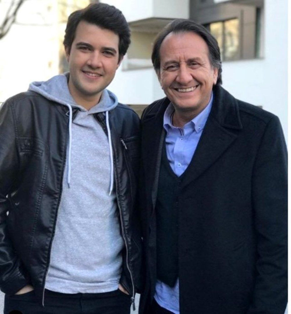 Arka Sokaklar’ın Metin’i Furkan Göksel’in Sevgilisini Gören Manken Sandı