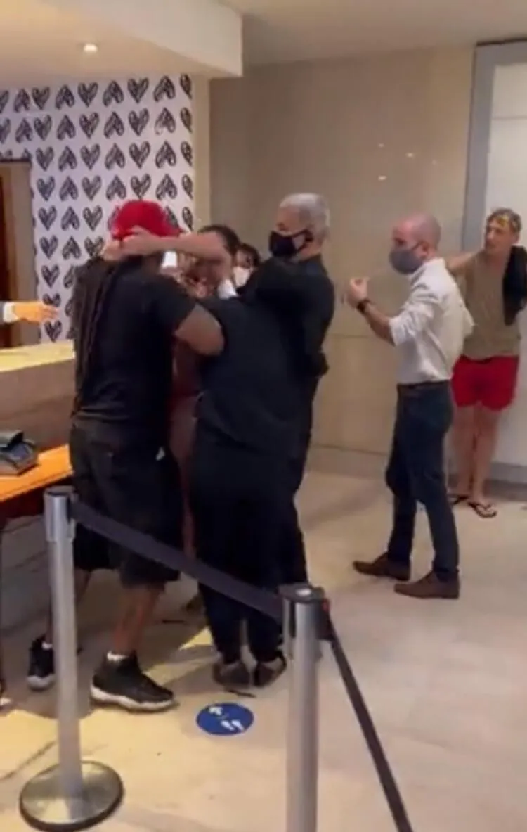 Lüks Oteldeki Kavga Brezilya'yı Karıştırdı