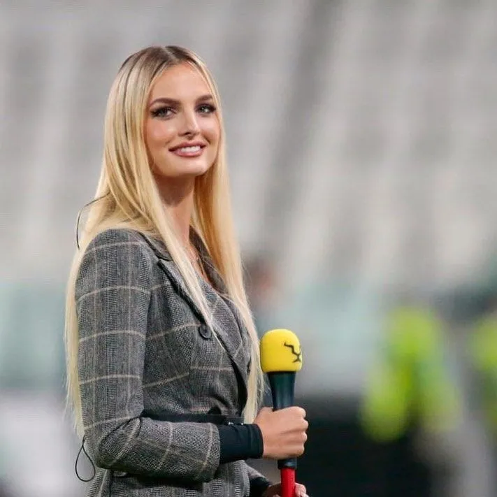 Cindy Marina FB TV'ye mi Gelecek? Fenerbahçelileri Heyecanlandırdı!