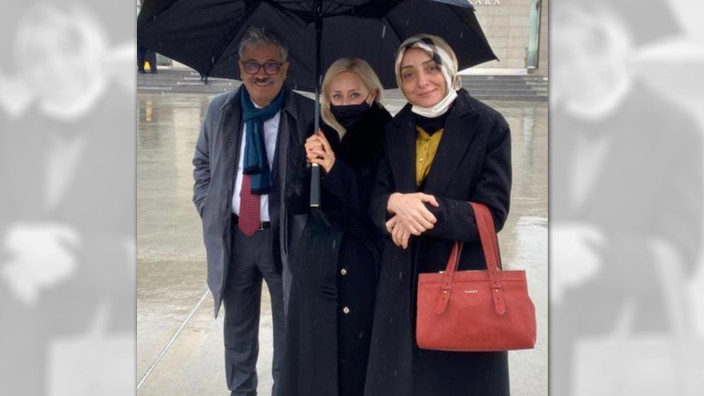 Cumhurbaşkanı Başdanışmanı Oruç'un Pozları Tepki Çekti: Prada, Burberry...