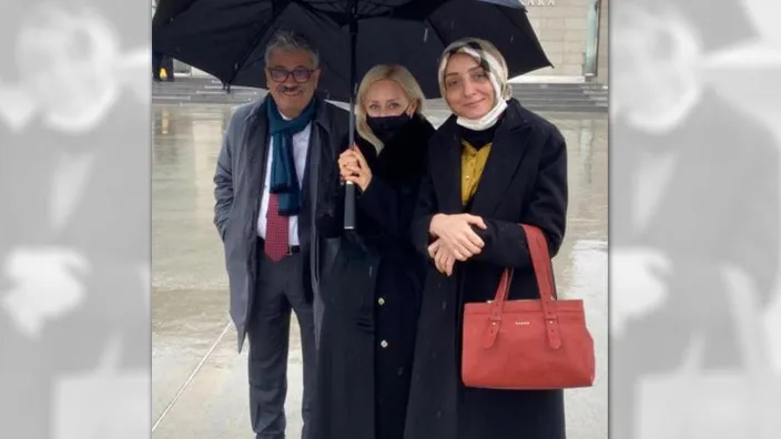 Cumhurbaşkanı Başdanışmanı Oruç'un Pozları Tepki Çekti: Prada, Burberry...