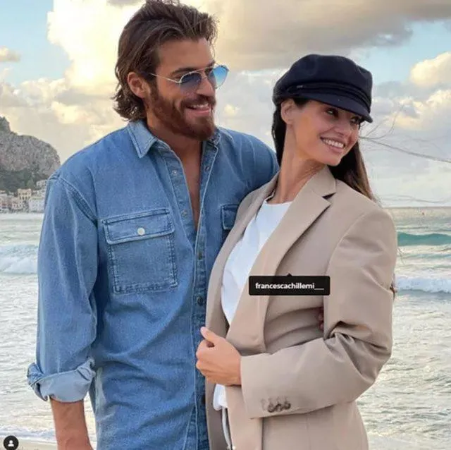 Can Yaman Yeni Sevgilisi ile Aşk Dolu Pozunu Paylaştı