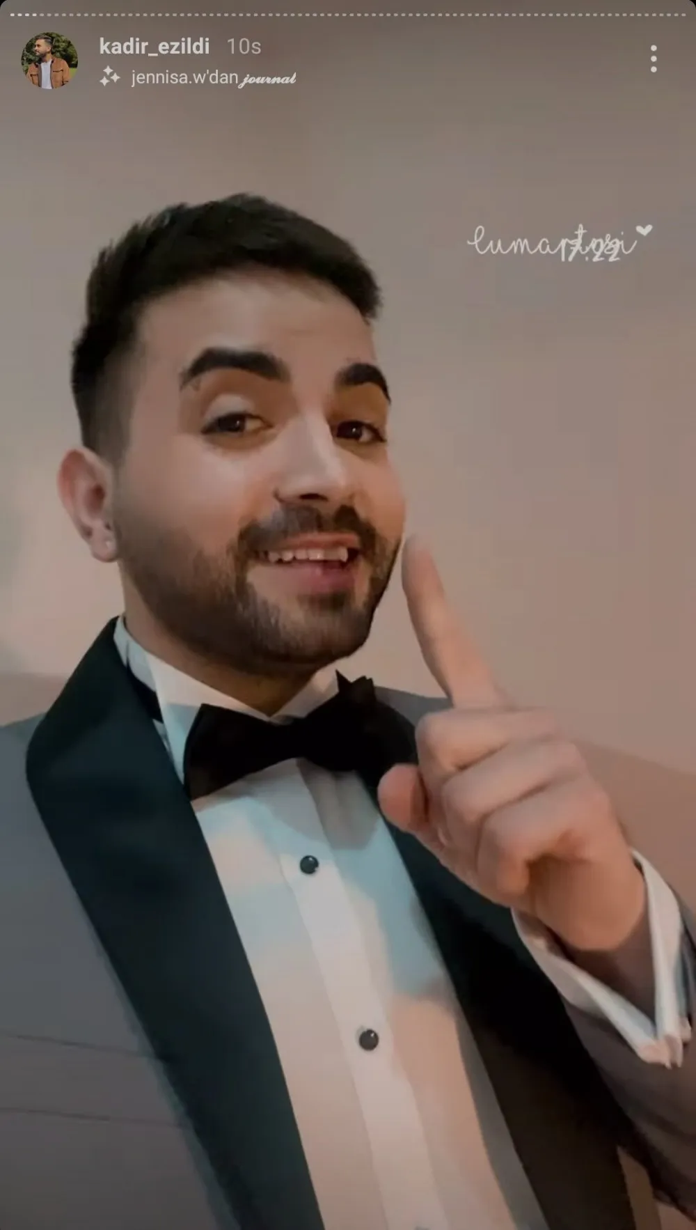 Kadir Ezildi'nin Düğün gibi Doğum Günü Kutlaması Sosyal Medyayı Salladı