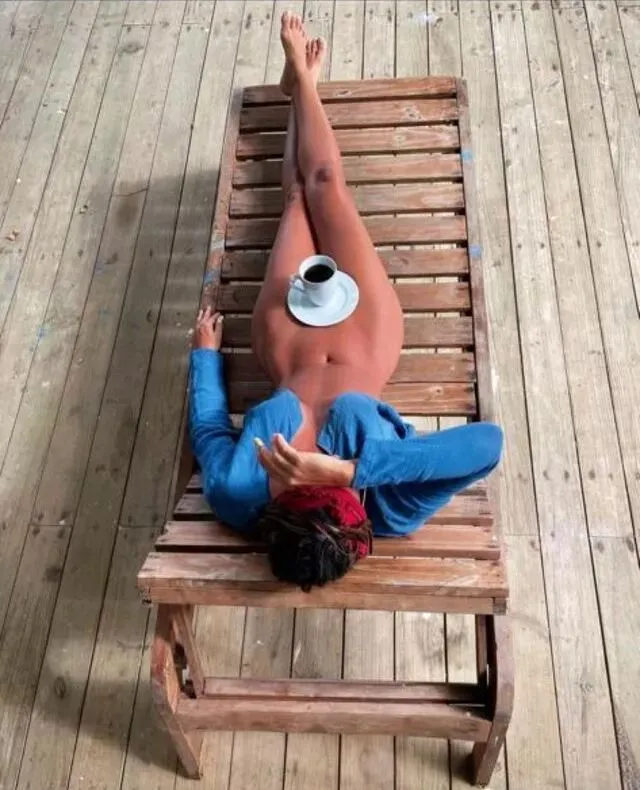 Instagram Eda Taşpınar'ın Müstehcen Pozunu Sildi