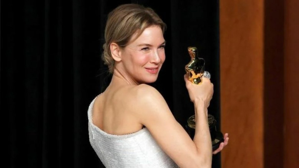 Renée Zellweger Şimdi de Savaş Pilotu Olacak