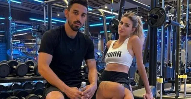 Gözde Kahveci'den Hamilelik Pozları Geldi