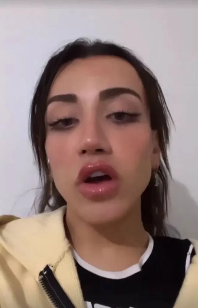 Mika Raun Yataktan Fotoğrafını Paylaştı: O Detay Gözlerden Kaçmadı!