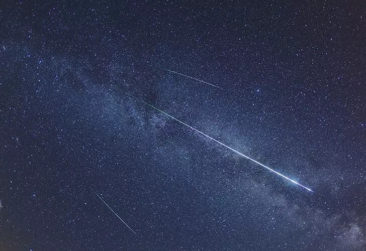 Meteor İddiası Sosyal Medyada Gündem Oldu: Hangi İllerde Meteor Görüldü?