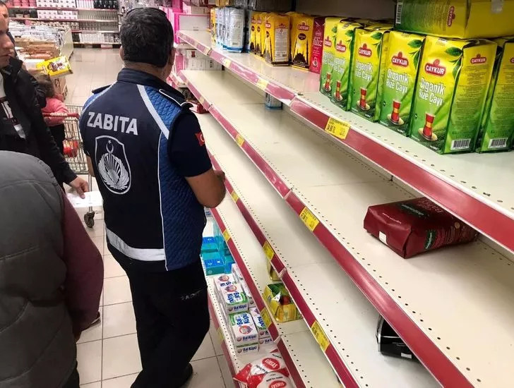 Zam Haberini Alan Zincir Market Çay Reyonlarını Boşalttı