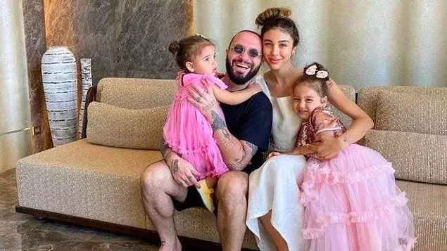 Şarkıcı Berkay'ın Tatil İçin Kiraladığı Villa Fiyatı Dudak Uçuklattı