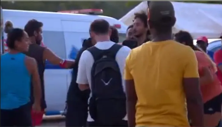Acun Ilıcalı Kavga Görüntülerini Yayınladı: Gökhan ve Hikmet Birbirine Girdi