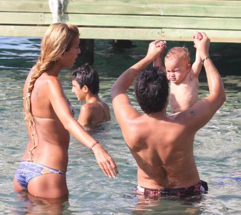 ÇAĞLA VE EMRE'DEN MUTLULUK POZLARI!