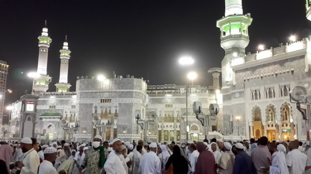 KABE'DEN BÜYÜLEYİCİ FOTOĞRAFLAR