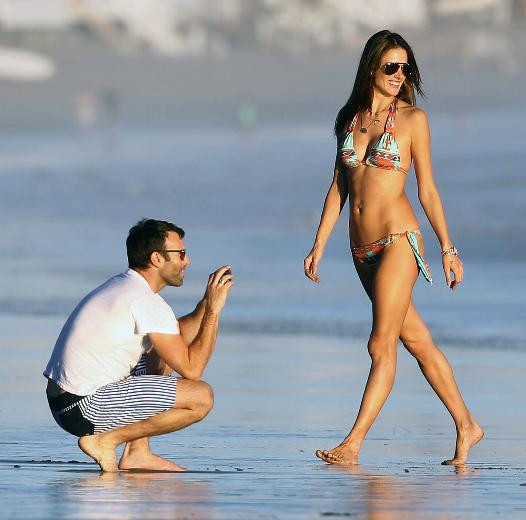 ALESSANDRA AMBROSSİO
