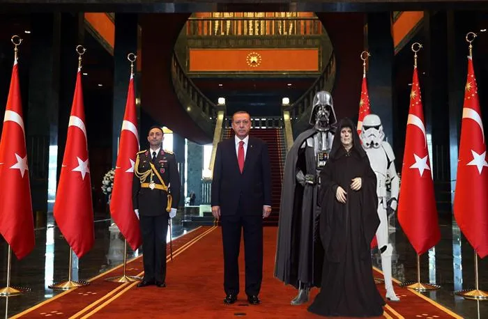Star Wars ekibi Ak Saray'ı ziyaret etseydi..