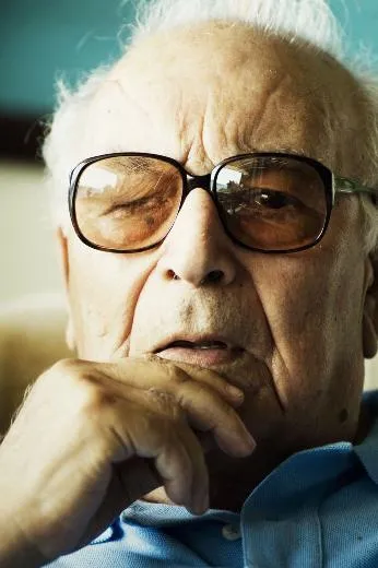 Bu dünyadan Yaşar Kemal geçti
