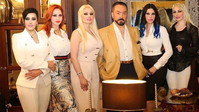 Hakimden Yeliz Sucu'ya: İşin içinde İngiliz derin devleti olduğunu kimse anlamadı siz mi anladınız? - Resim: 1