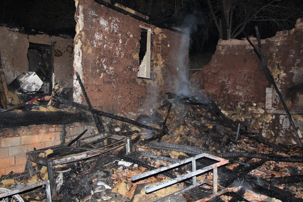 Birbirlerine sarılarak can verdiler - Resim: 1