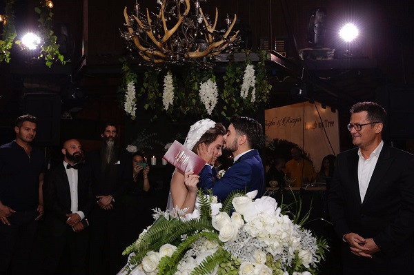 Rüzgar Erkoçlar ile Tuğba Beyazoğlu'nun düğününde neler yaşandı? - Resim: 6