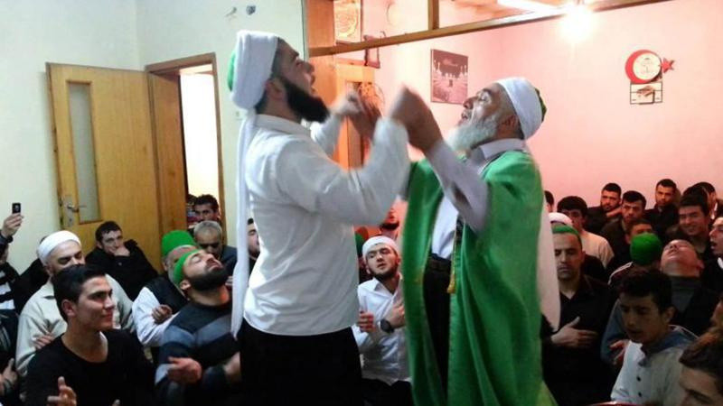 Erkek Müritlerine Tecavüz Eden Badeci Şeyhe Tahliye - Resim: 1