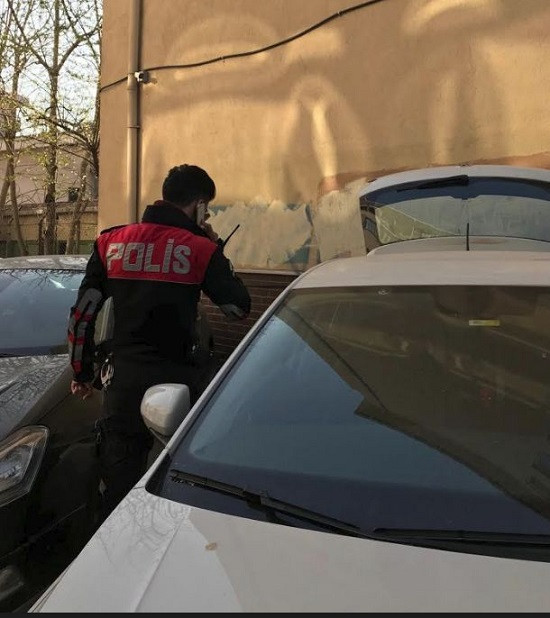 Ünlü oyuncu Batuhan Ekşi'ye hırsız şoku - Resim: 1