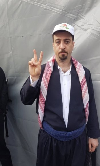 Yıldırım Merkel görüşmesindeki provokatör gazeteci kim çıktı? - Resim: 2