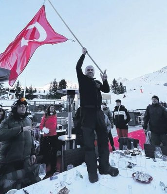 İstanbul Sosyetesi Courchevel'i Yeniden Ele Geçirdi: Lüksün Zirvesi - Resim: 1