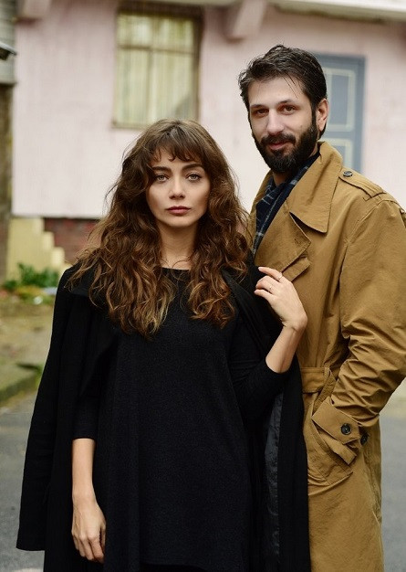 Masum Değiliz'in Selin ve Volkan'ı Damla Sönmez ve Ushan Çakır - Resim: 1