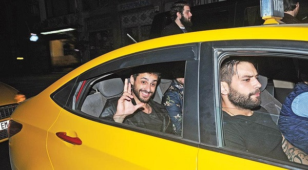 Ekin Mert Daymaz Burak Çelik'le çapkınlık turunda - Resim: 1