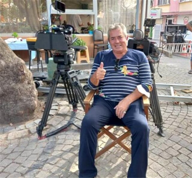 Yeşilçam'ın Efsane İsmi Salih Güney, Yıllar Sonra Setlerde! - Resim: 1