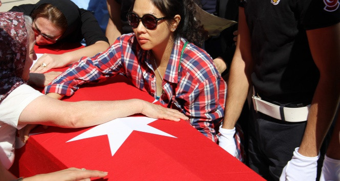 Vietnamlı şehit eşine maaş yok! - Resim: 1