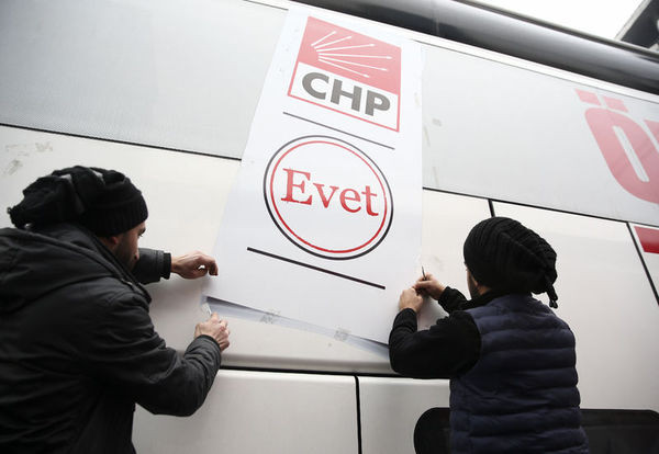 CHP otobüslerindeki evet mührü kaldırıldı - Resim: 1