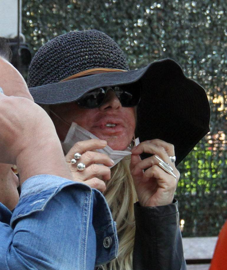 Tanınmaz halde! Pakize Suda eski günlerine dönmek istiyor - Resim: 1