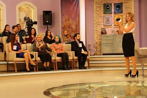 Kertenkele dizisinin Esra Erol'u oldu - Resim: 1