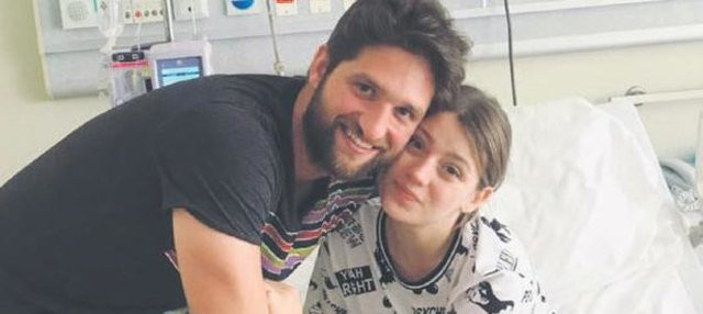 Gizem Karaca korkuttu, neden hastaneye kaldırıldı? - Resim: 1