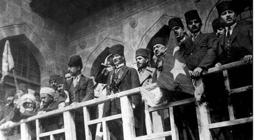 Bugün 23 Nisan: Nice 100 yıllara - Resim: 1