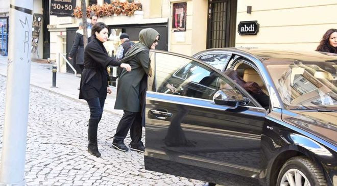 Hayrünnisa Gül, Nişantaşı’nda alışveriş yaptı - Resim: 1