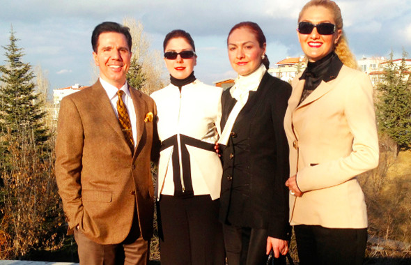 Adnan Oktar Babuna ailesini birbirine düşürdü - Resim: 1