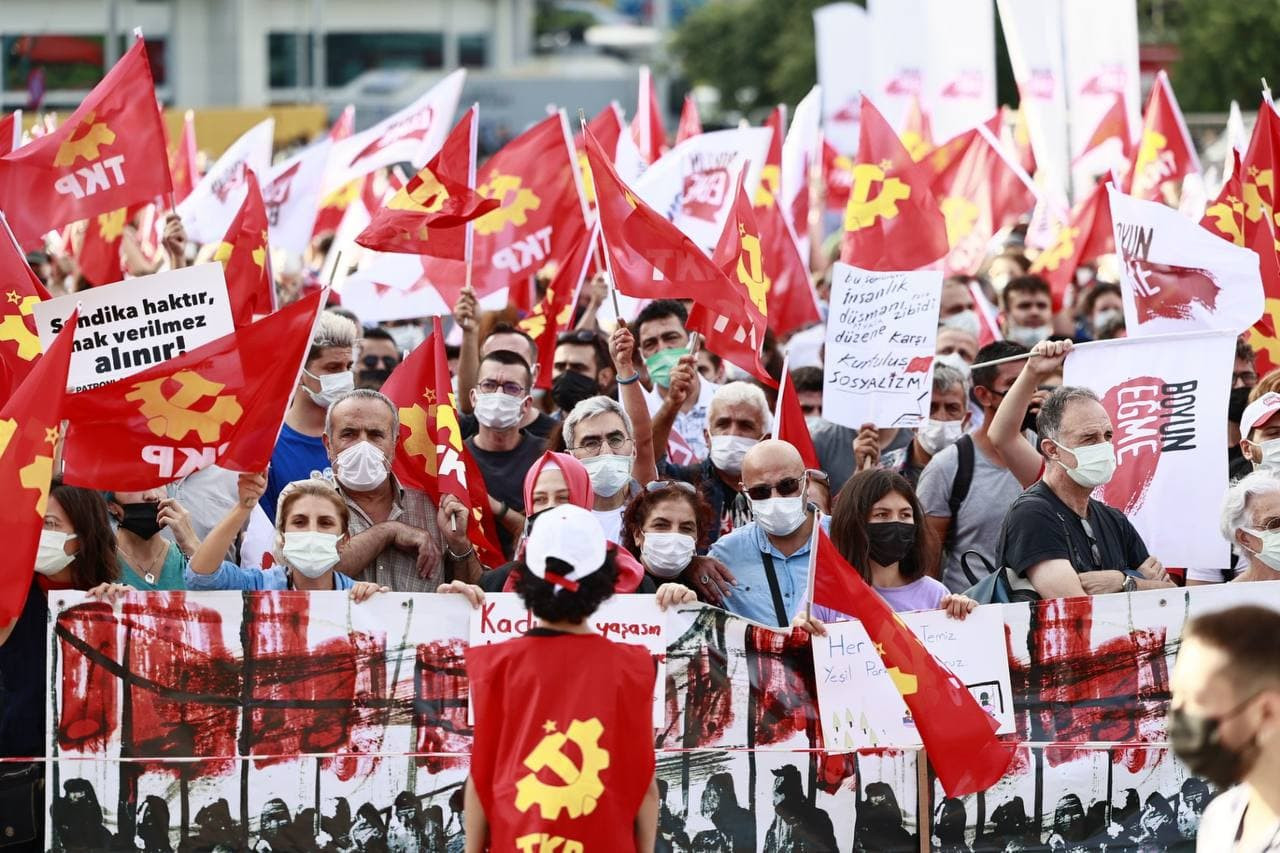 TKP'nin Mitingi Şimdi Sosyalizm Zamanı Sloganıyla İnledi! - Resim: 1