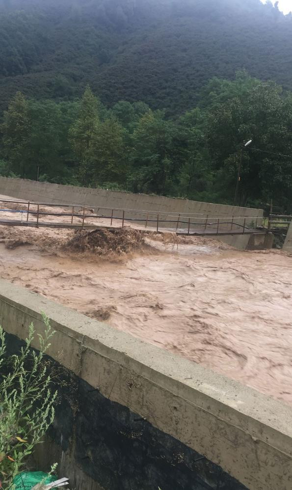Giresun'da Şiddetli Yağış Nedeniyle Dereler Taştı! - Resim: 1