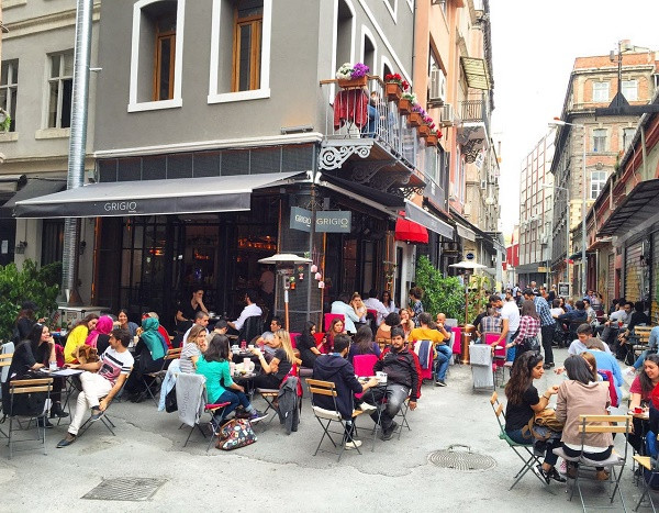 Karaköy'de yazdan kalma bir gün ve Grigio lezzetleri - Resim: 1