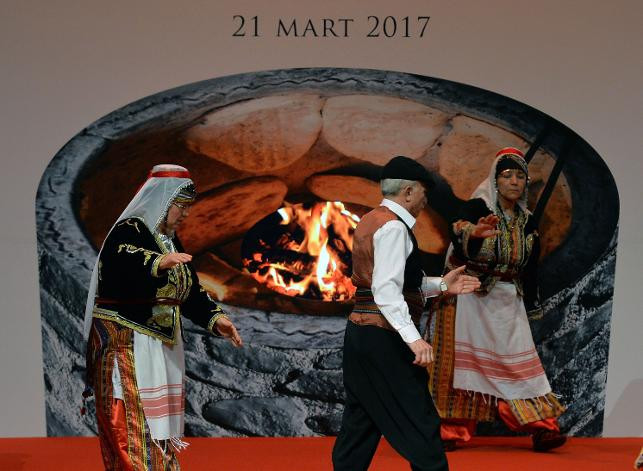 Hükümetin 1 milyon liralık cem töreninde Hz. Ali resmi yoktu - Resim: 1