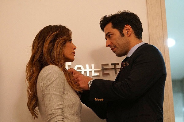 Ufak Tefek Cinayetler aslında güçlü kadını mı öldürüyor? Çarpıcı analiz - Resim: 1