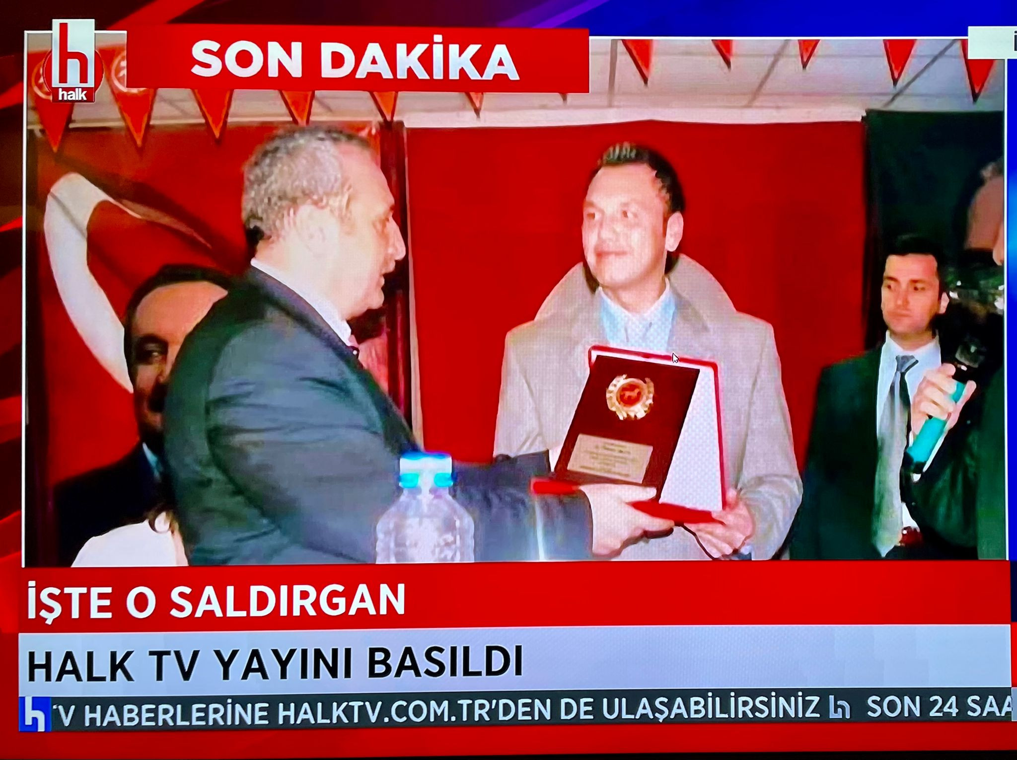 Halk TV'nin İçmeler Canlı Yayınına Baskın! - Resim: 1