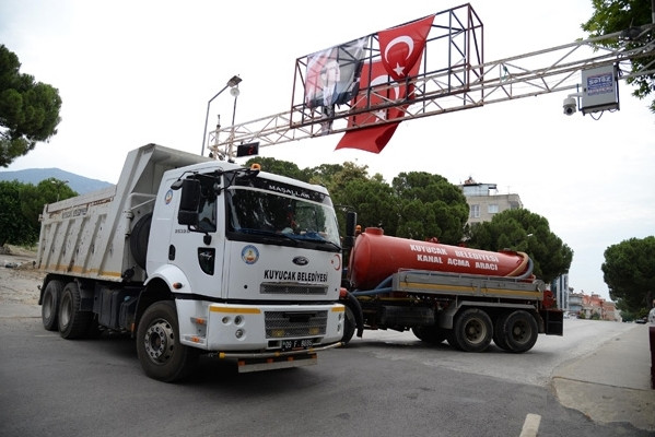 Aydın'da Atatürk krizi! Belediye çalışanları birbirine girdi - Resim: 1