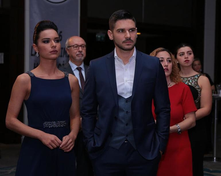 Nevşin Mengü’nün kardeşi Şafak Pakdemir ile evlendi - Resim: 3