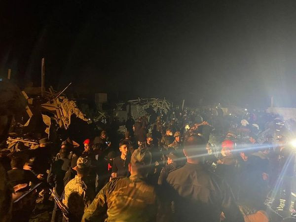 Ermenistan'ın Gence saldırısında can kaybı 12'ye yükseldi - Resim: 1