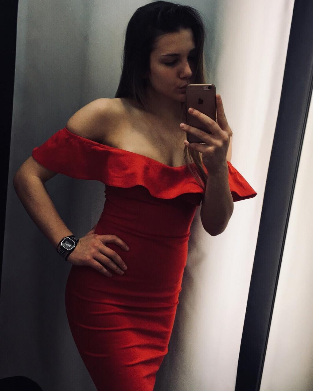 Survivor Nisa Bölükbaşı kimdir, kaç yaşında? Nisa ve Sercan aşk mı yaşıyor? - Resim: 1